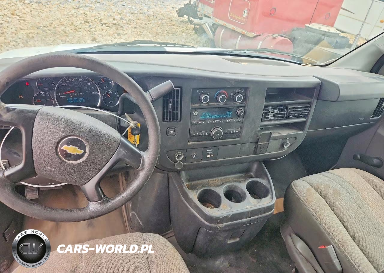 2016 Chevrolet Express Delivery Truck VIN:1GB0GRFG3G1127998 - 8
