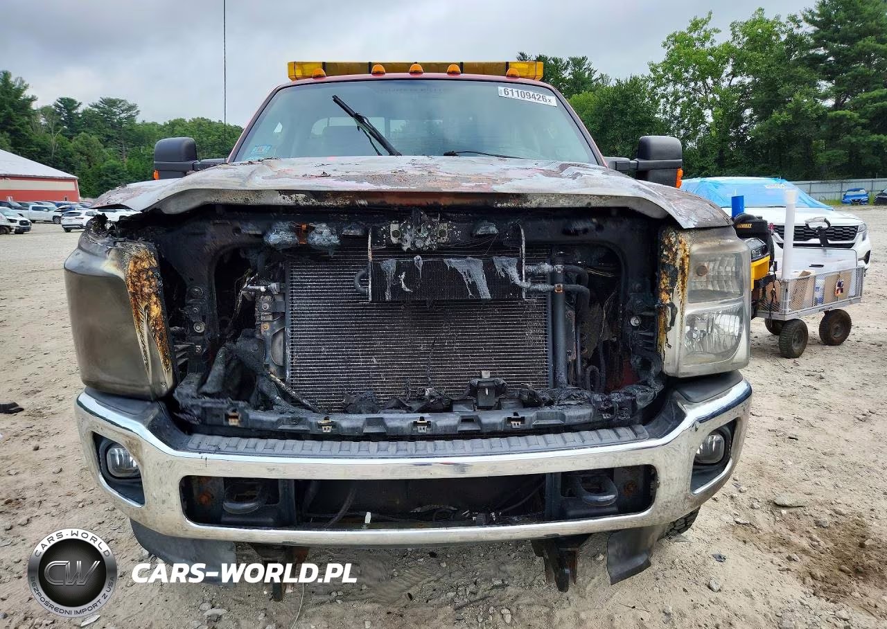 2012 Ford F250 Super Duty VIN:1FTBF2B6XCEA52778 - 5