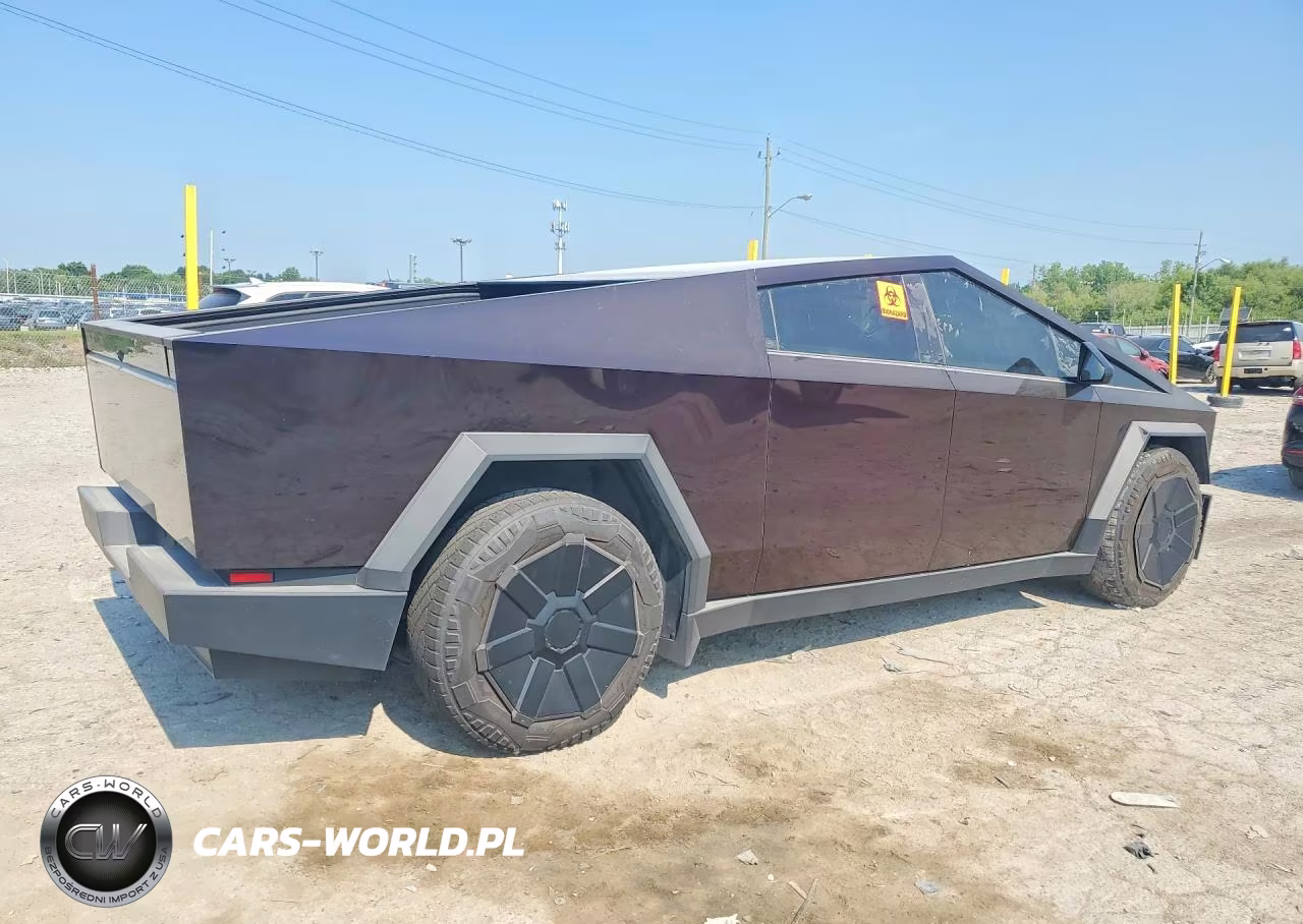 2024 Tesla Cybertruck VIN:7G2CEHED2RA052635 - 3
