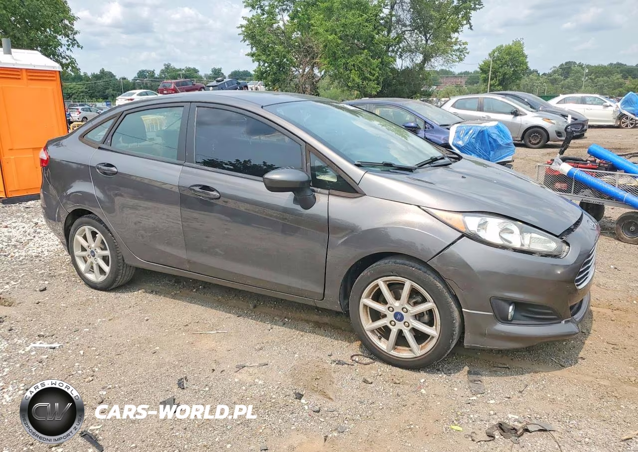2019 Ford Fiesta Se VIN:3FADP4BJ5KM137645 - 4