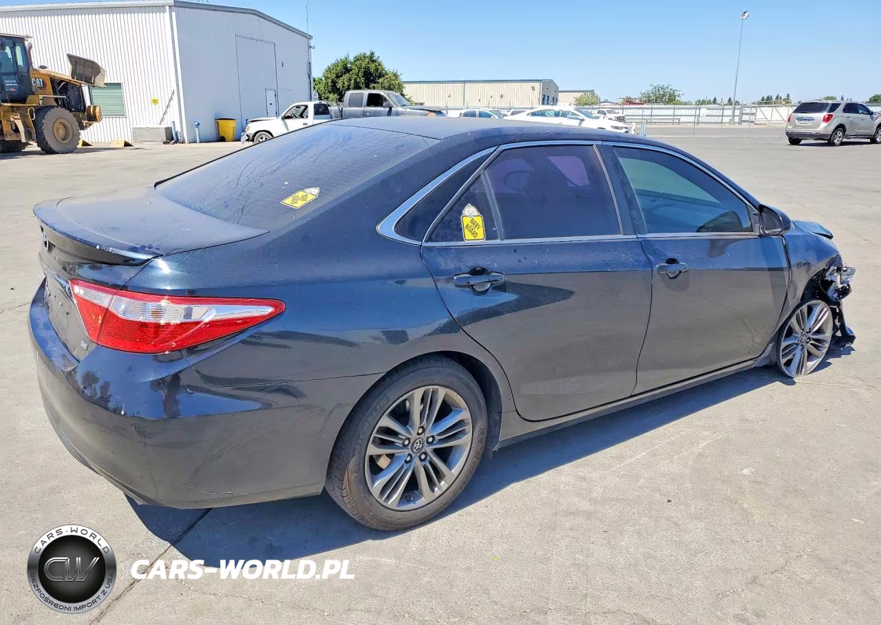 TOYOTA CAMRY LE VIN:4T1BF1FK5HU323126 - 3