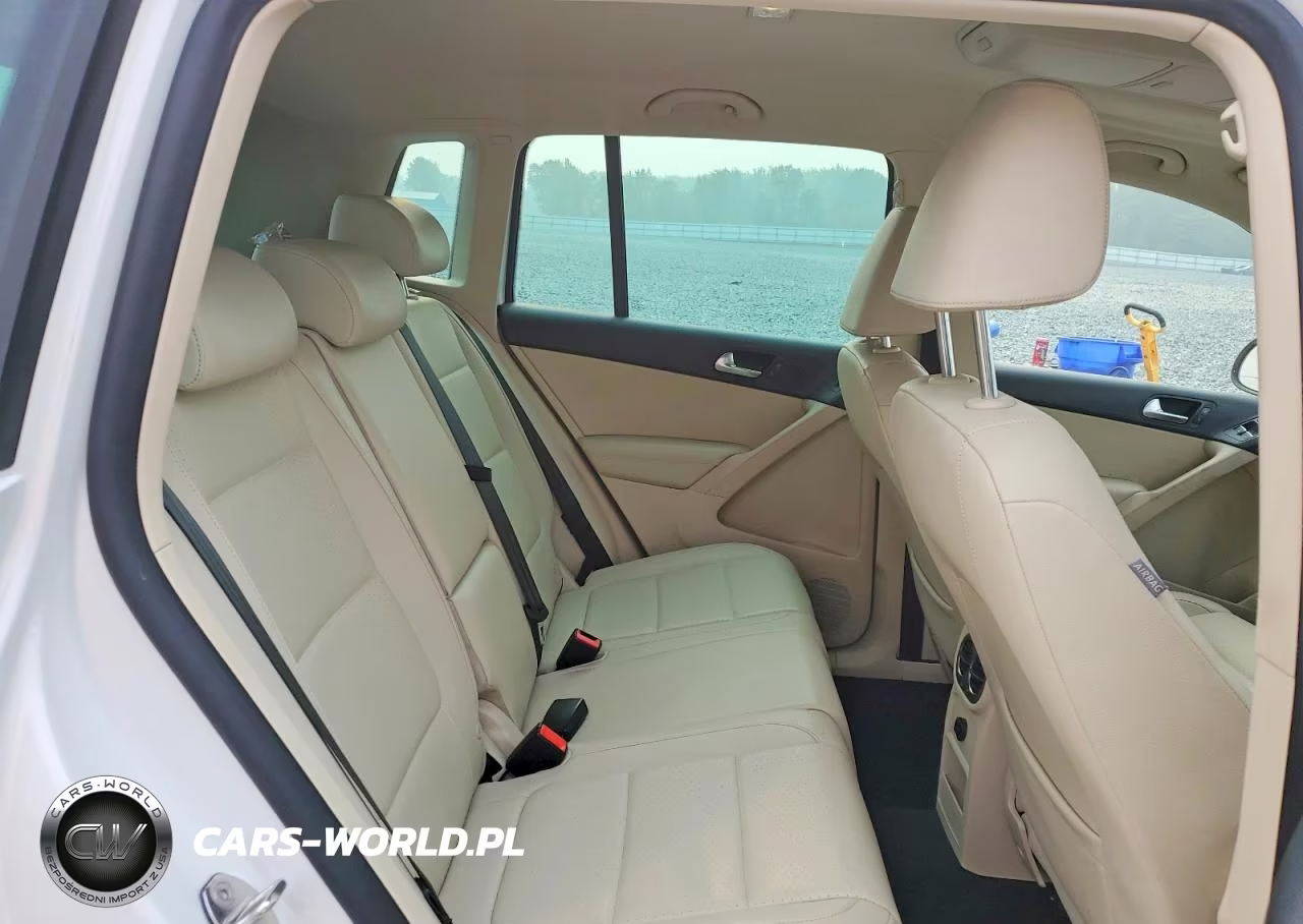 2011 Volkswagen Tiguan S-Se-Sel VIN:WVGBV7AX2BW549659 - 11