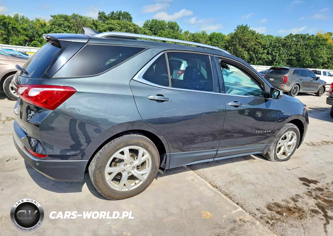 2018 Chevrolet Equinox Premier VIN:3GNAXMEV5JS524368 - 3