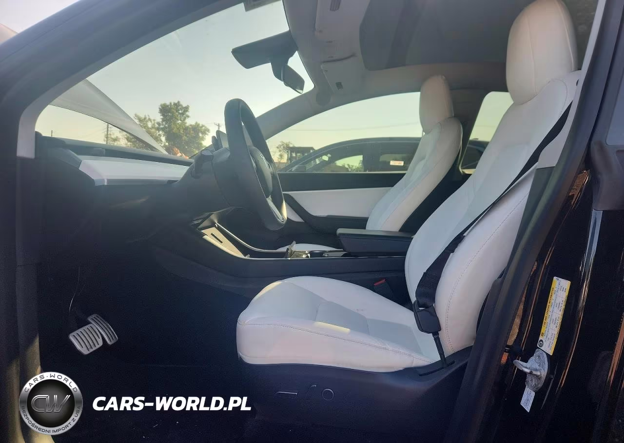 2021 Tesla Model Y VIN:5YJYGDEF2MF121638 - 7