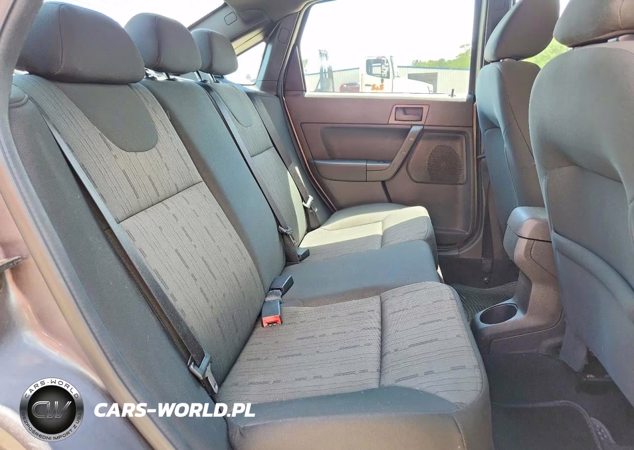 2009 Ford Focus Se VIN:1FAHP35N39W199064 - 10