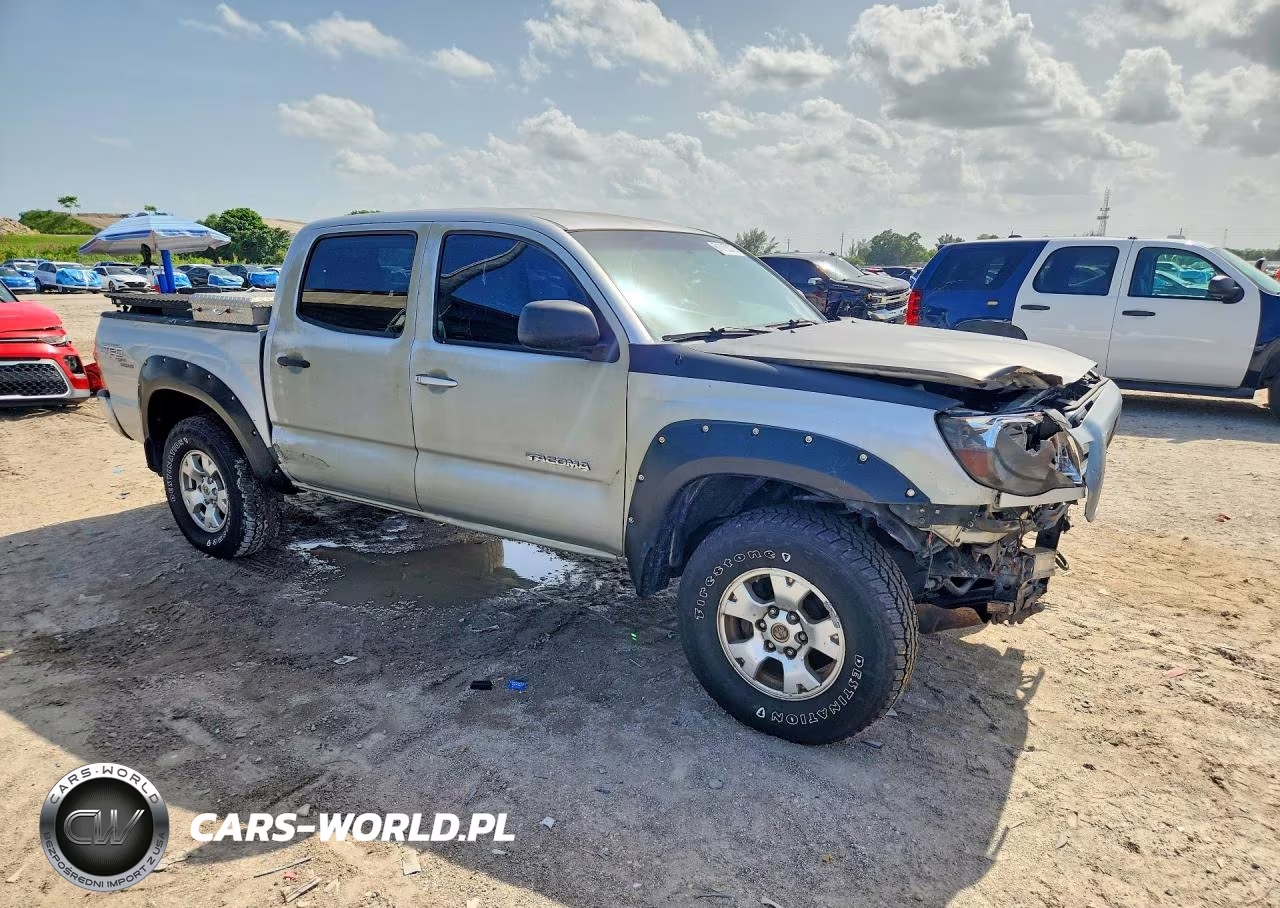 2010 Toyota Tacoma VIN:3TMJU4GN1AM106991 - 4