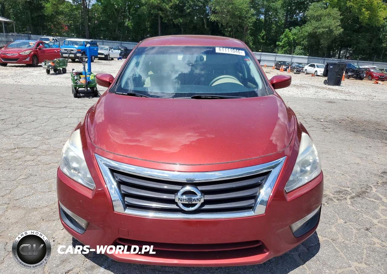 2015 Nissan Altima 2.5 S VIN:1N4AL3APXFC267751 - 5
