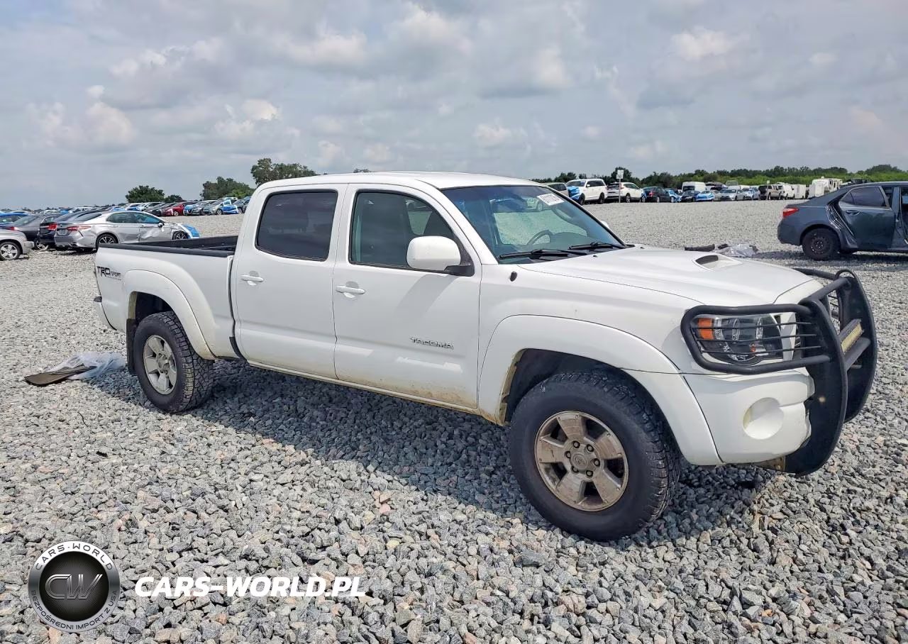 2010 Toyota Tacoma Double Cab Long Bed VIN:5TEMU4FN0AZ712235 - 4