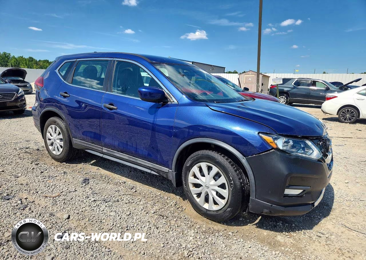 2018 Nissan Rogue S VIN:5N1AT2MT1JC746075 - 4