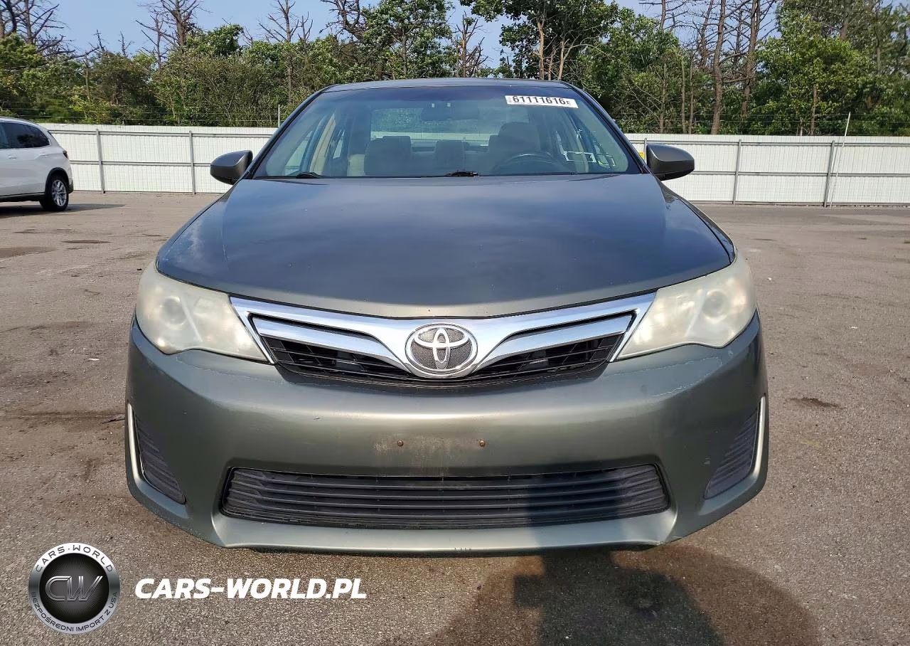 2014 Toyota Camry Le VIN:4T1BF1FK1EU768152 - 5