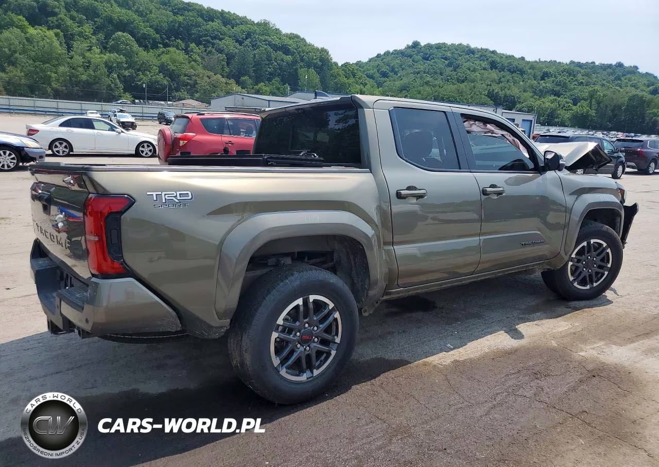 2025 Toyota Tacoma Trd Sport VIN:3TMLB5JN6SM088373 - 3
