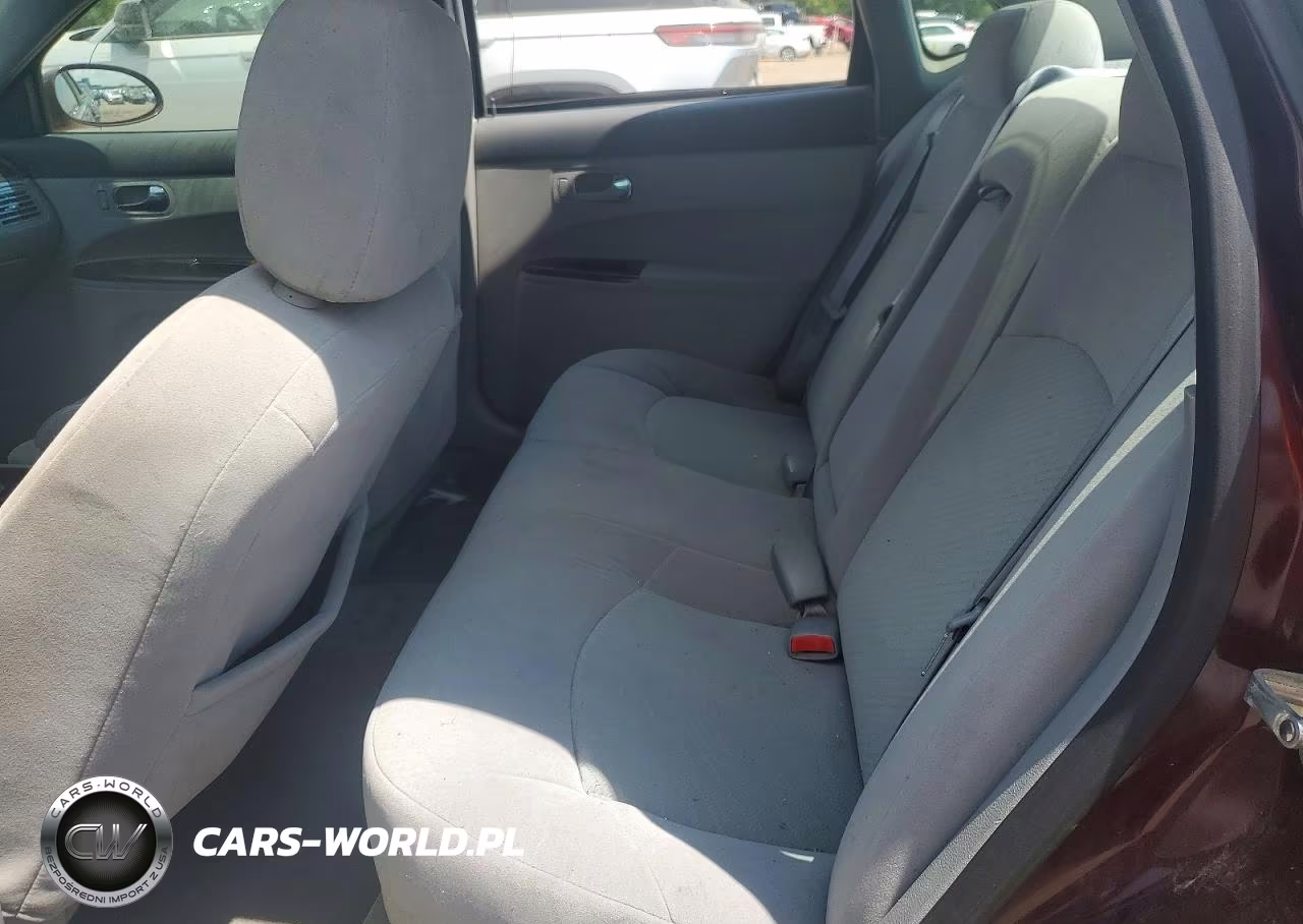 2007 Buick Lacrosse Cx VIN:2G4WC582571216702 - 10