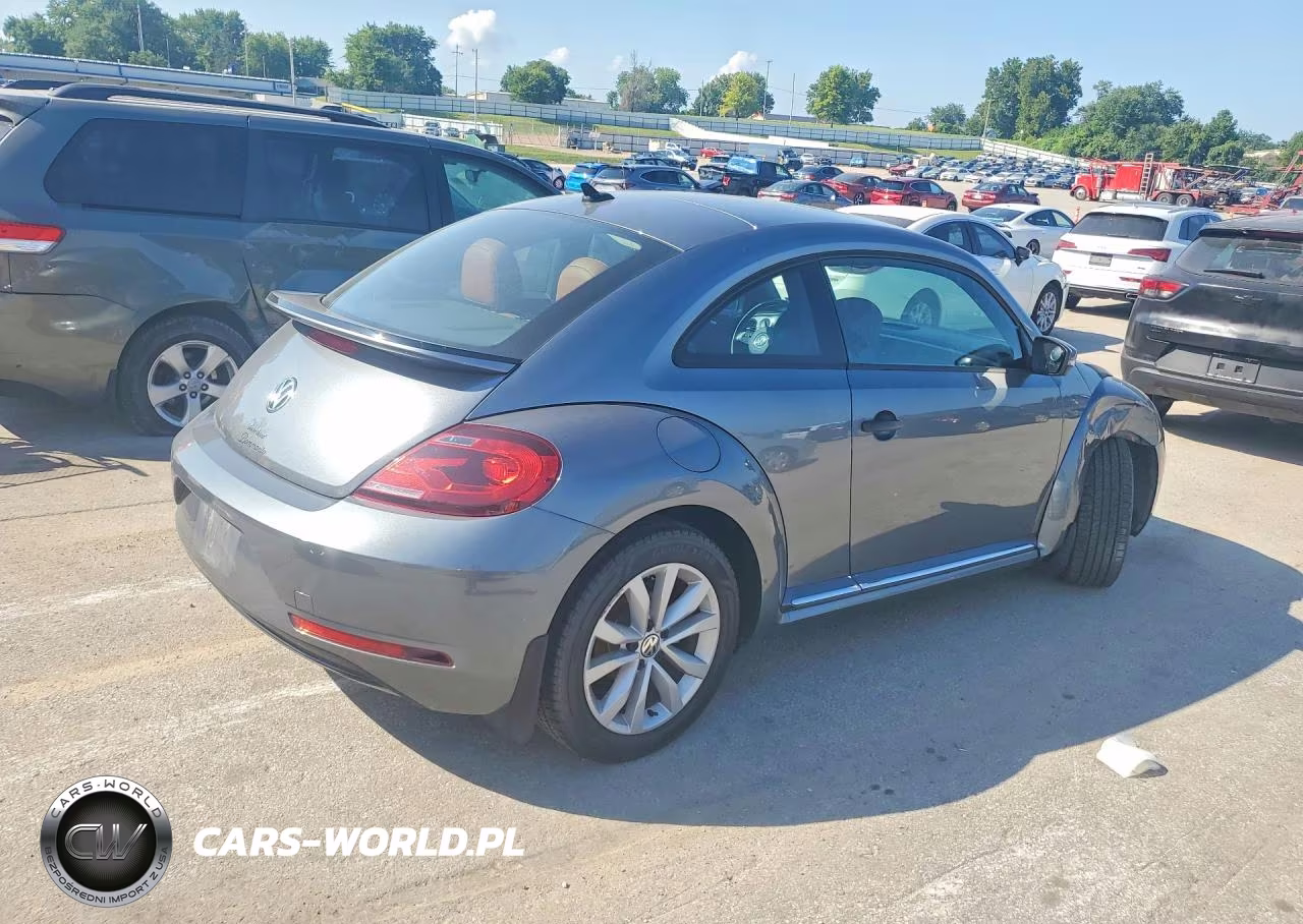 2017 Volkswagen Beetle 1.8T-S-Classic-Pink VIN:3VWF17AT9HM627262 - 3