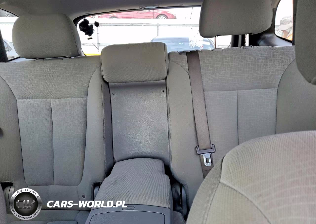 2011 Hyundai Santa Fe Gls VIN:5XYZG3AB2BG076031 - 10