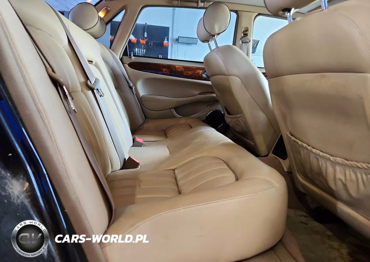 2003 Jaguar Xj8 VIN:SAJDA14C33LF52639 - 10
