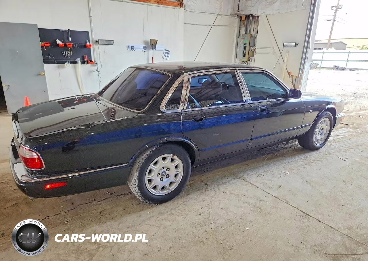 2003 Jaguar Xj8 VIN:SAJDA14C33LF52639 - 3