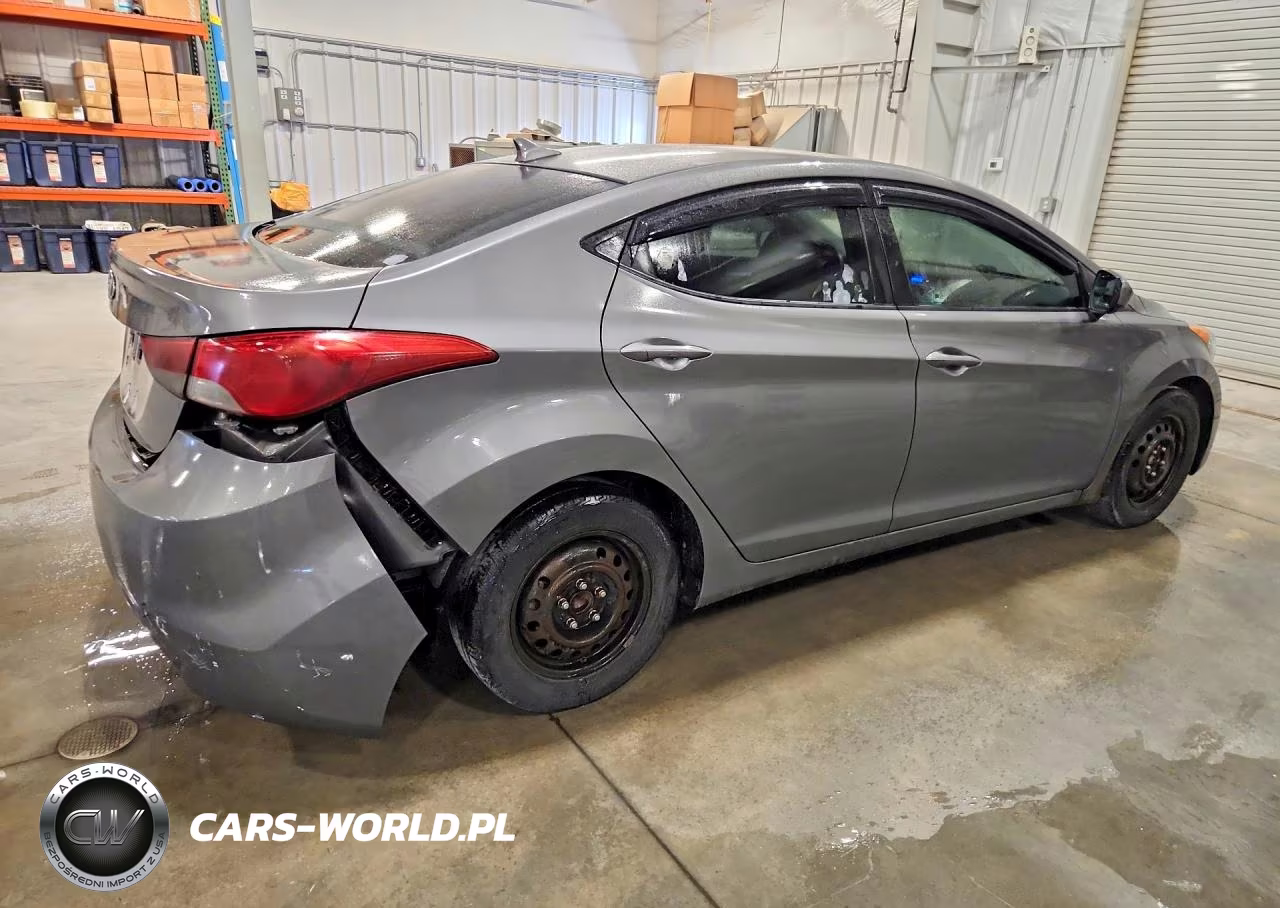2013 Hyundai Elantra Gls VIN:5NPDH4AE7DH370642 - 3