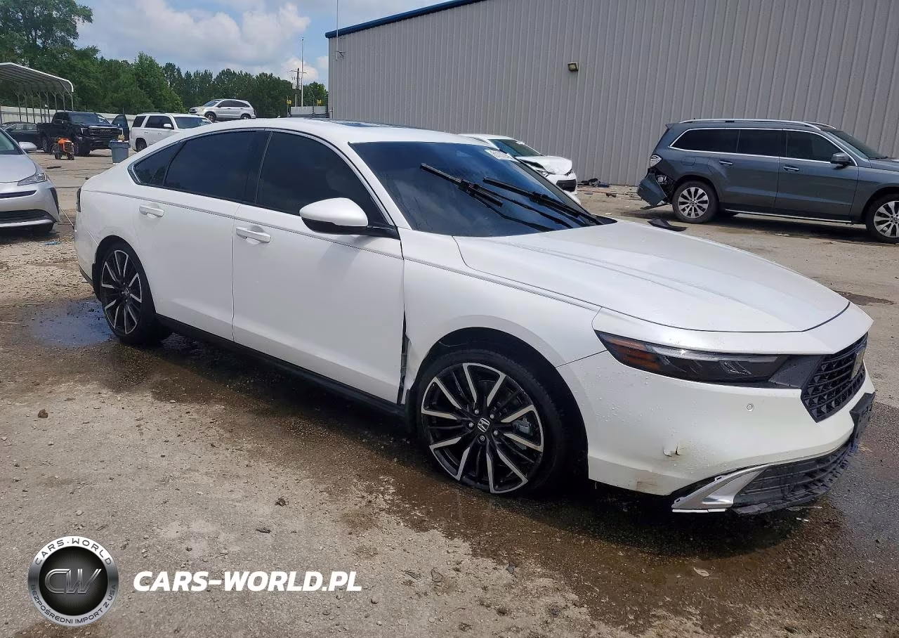 2025 Honda Accord Touring Hybrid VIN:1HGCY2F8XSA044181 - 4