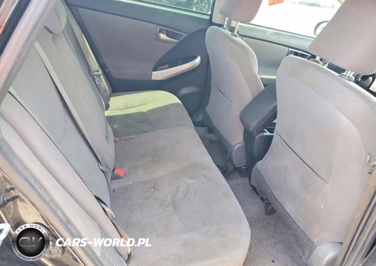 2015 Toyota Prius Three VIN:JTDKN3DU3F0449318 - 10
