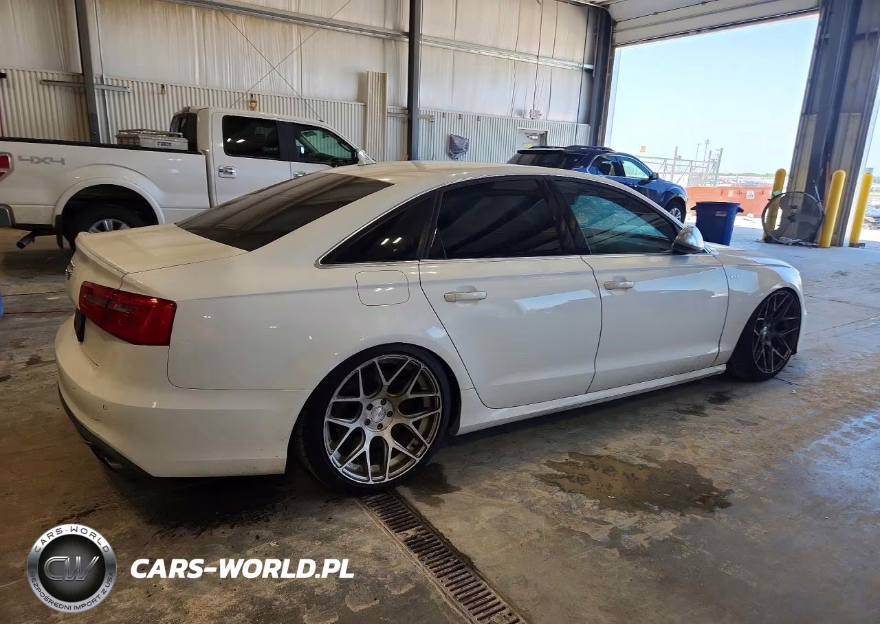 2013 Audi S6 VIN:WAUF2BFC8DN133578 - 3