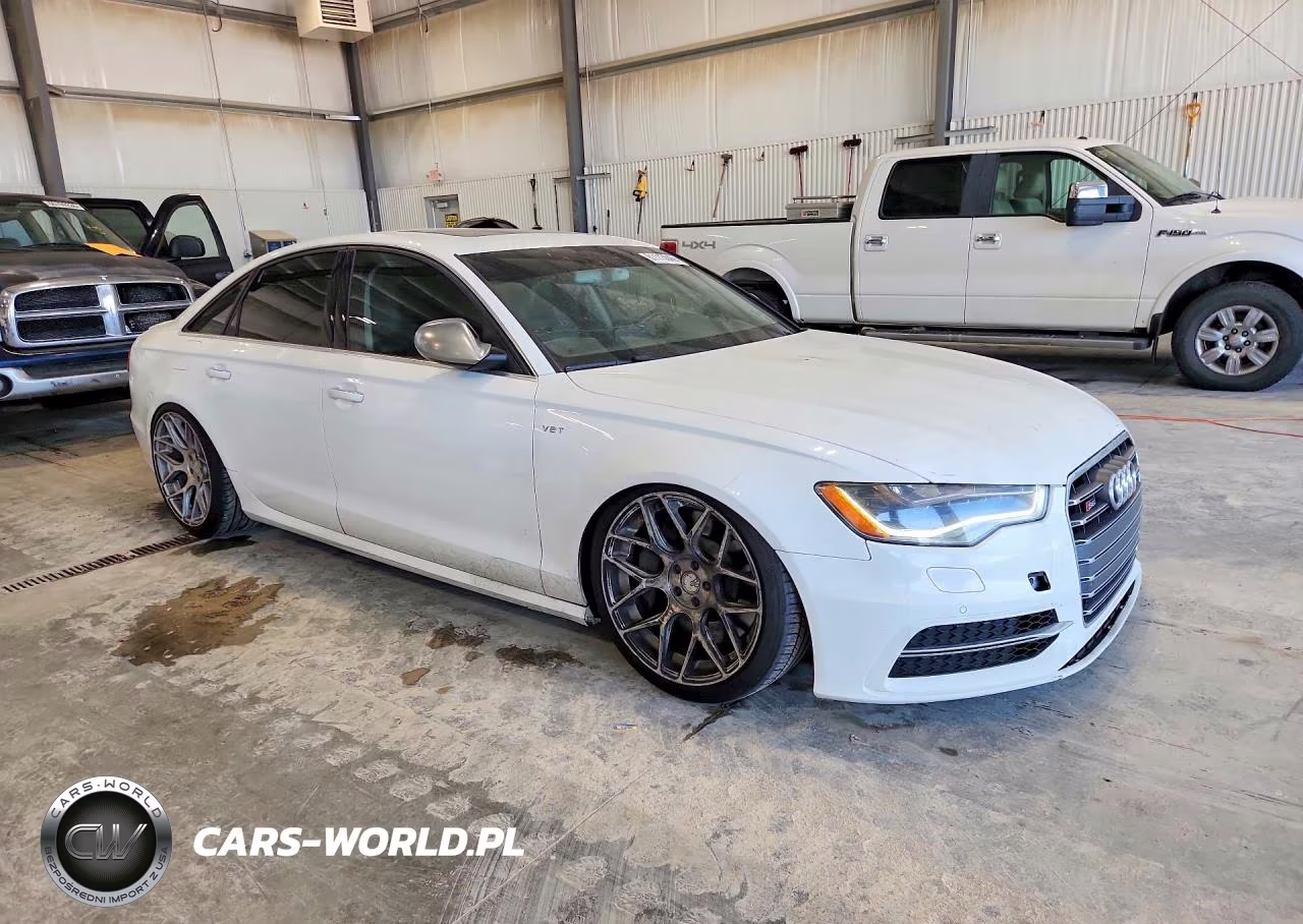 2013 Audi S6 VIN:WAUF2BFC8DN133578 - 4