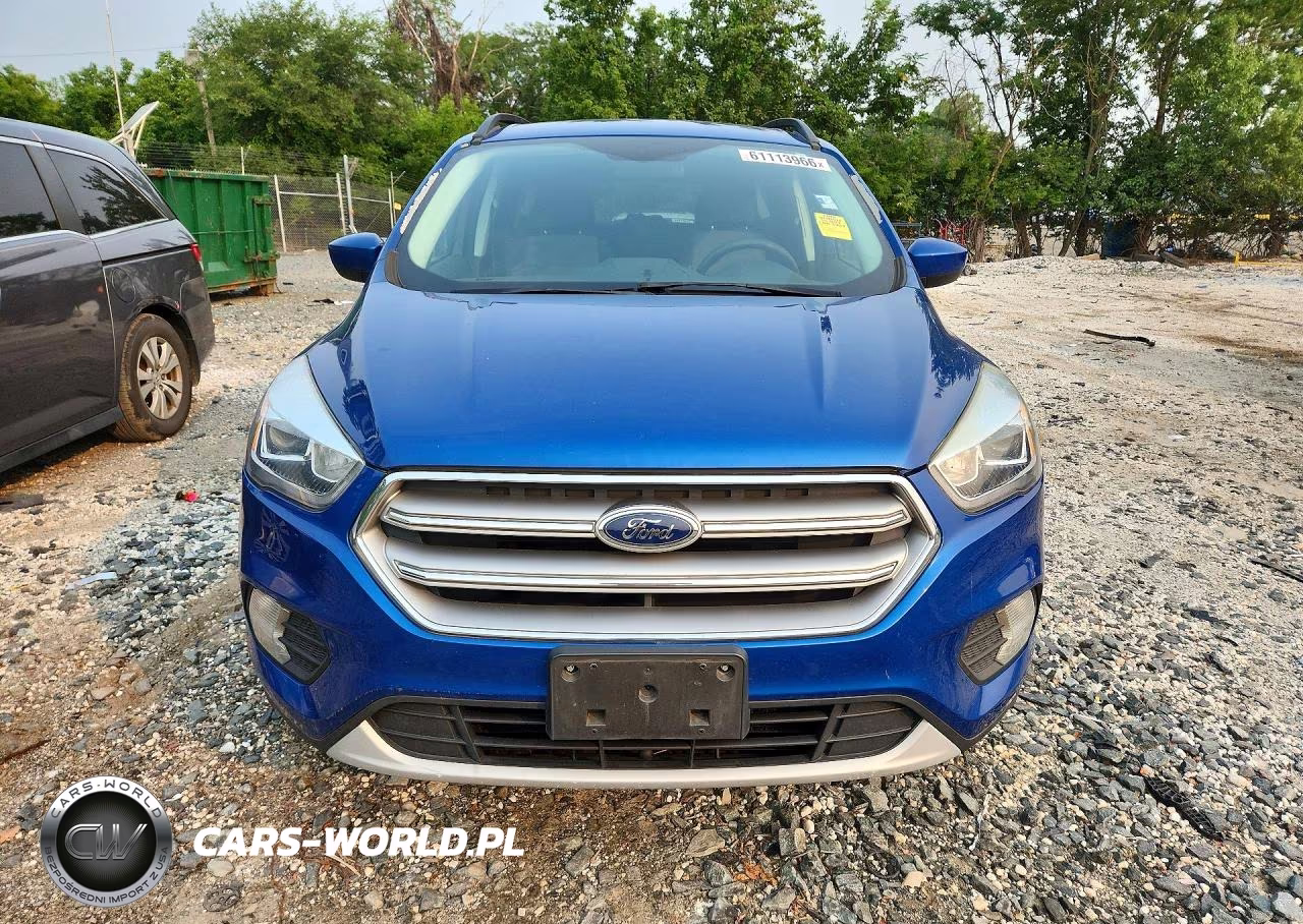 2017 Ford Escape Se VIN:1FMCU0GD2HUE22250 - 5