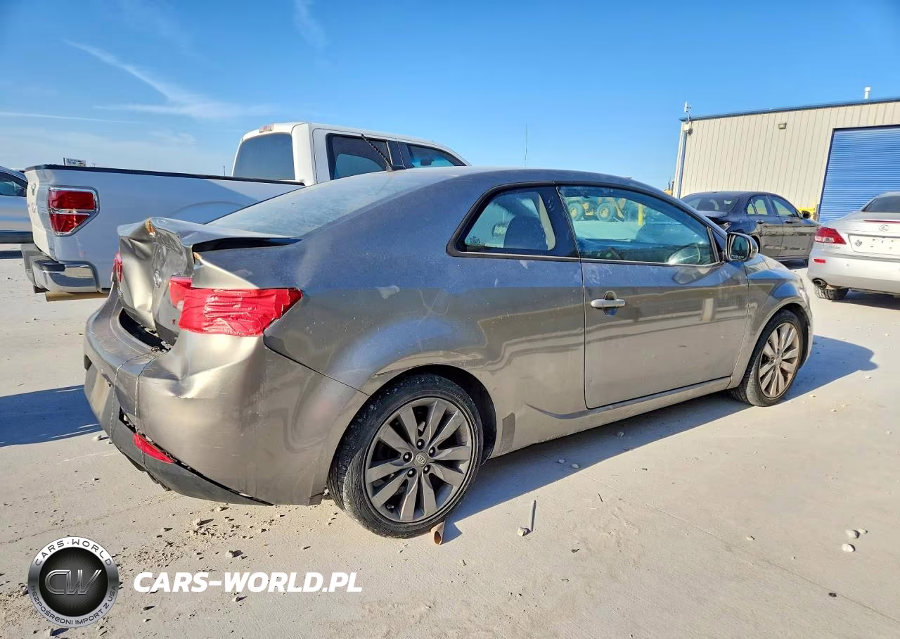 2011 Kia Forte Sx VIN:KNAFW6A33B5330299 - 3