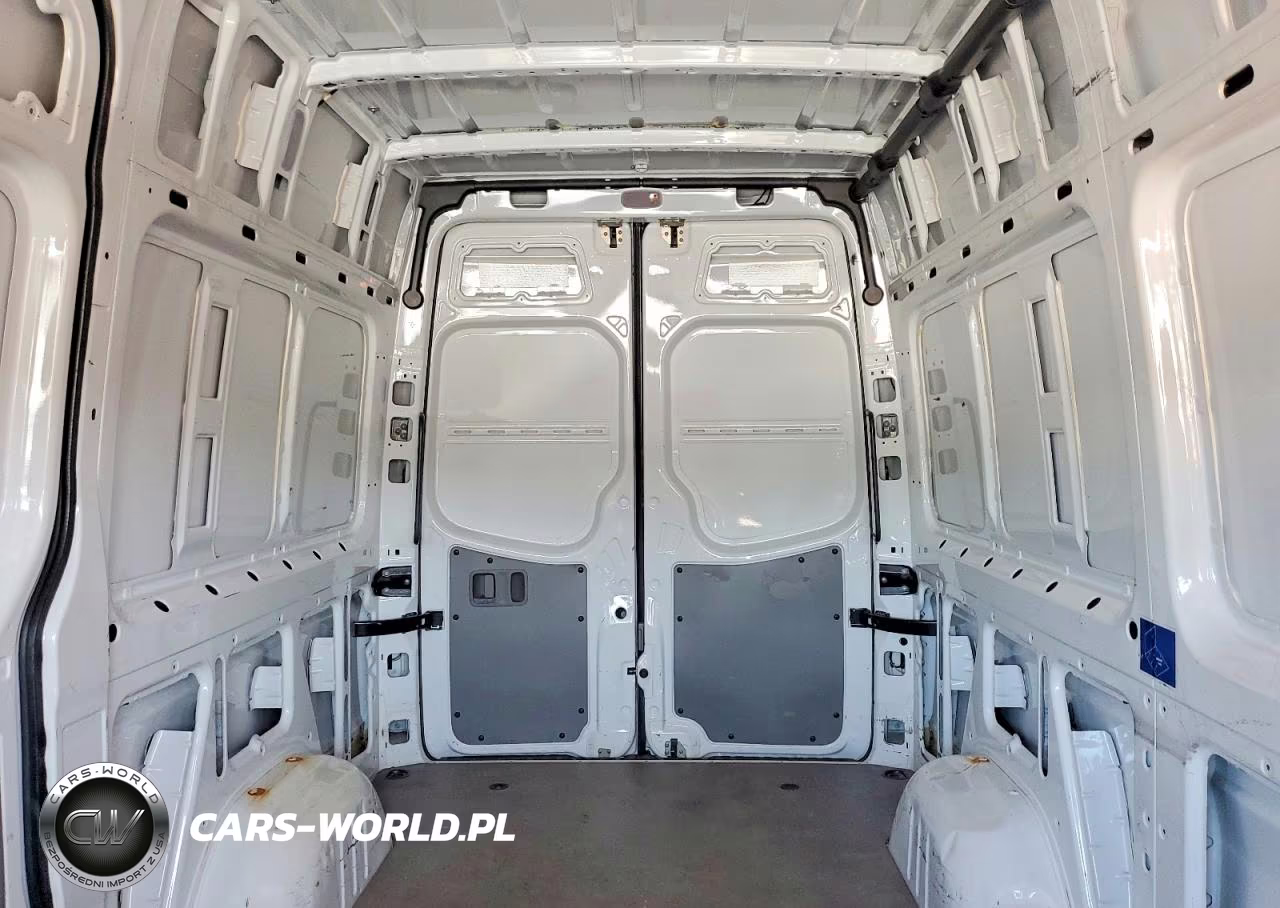 2015 Mercedes-Benz Sprinter 2500 Delivery Van VIN:WD3PE7DC5F5973510 - 10