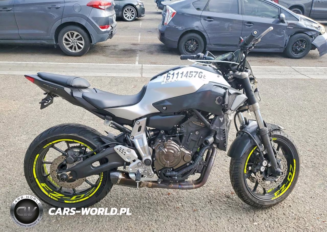 2017 Yamaha Fz07 C – zdjęcie 1 z 9