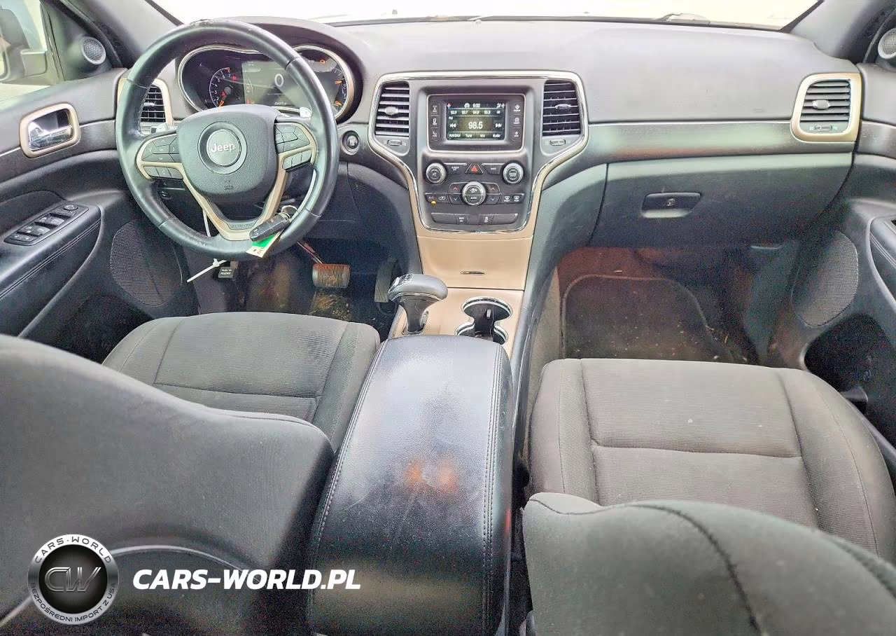 2015 Jeep Grand Cherokee Laredo VIN:1C4RJEAG7FC700439 - 8