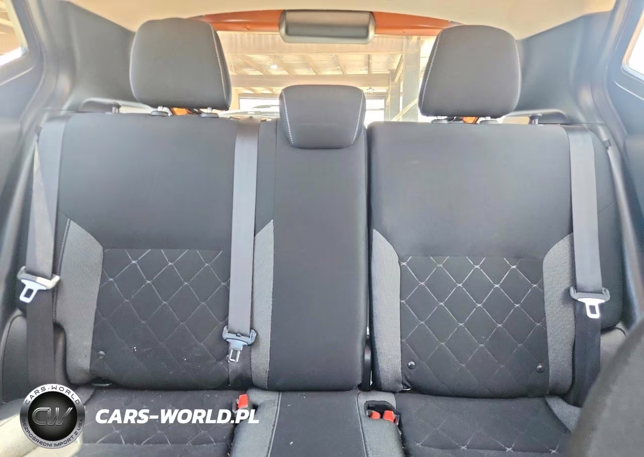 2018 Nissan Kicks Sv VIN:3N1CP5CU3JL528224 - 10