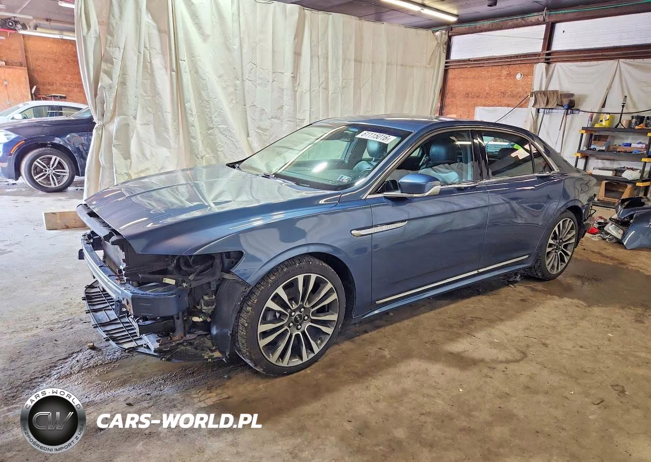 2018 Lincoln Continental Select