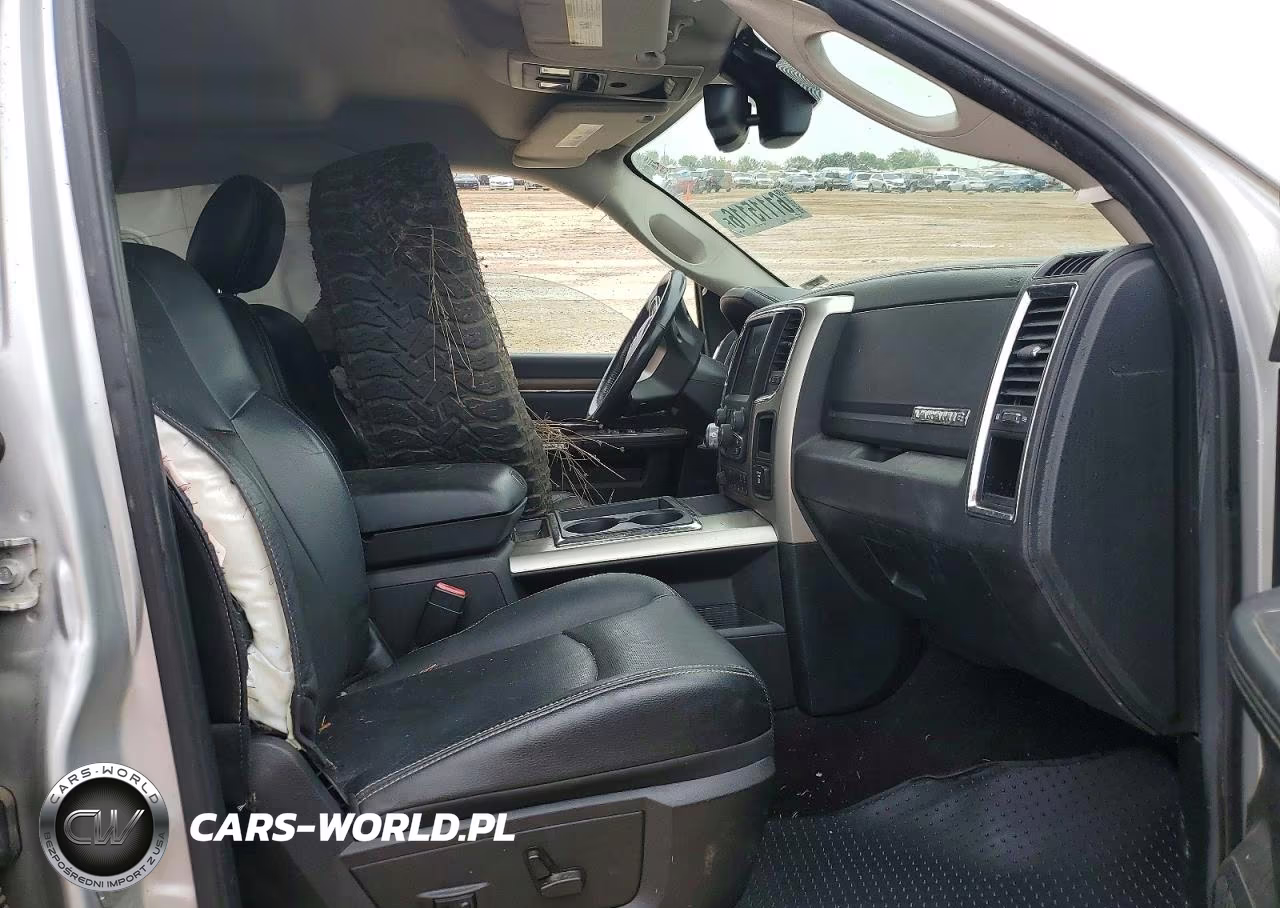 2014 Ram 1500 Laramie VIN:1C6RR6NM4ES370396 - 7