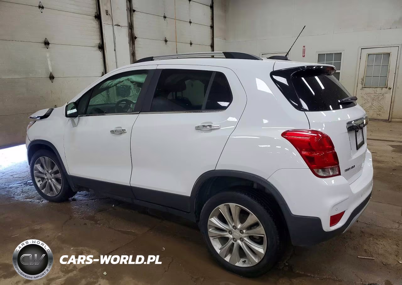2020 Chevrolet Trax Premier VIN:3GNCJRSB1LL126637 - 2