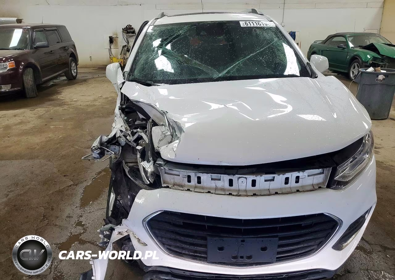2020 Chevrolet Trax Premier VIN:3GNCJRSB1LL126637 - 5
