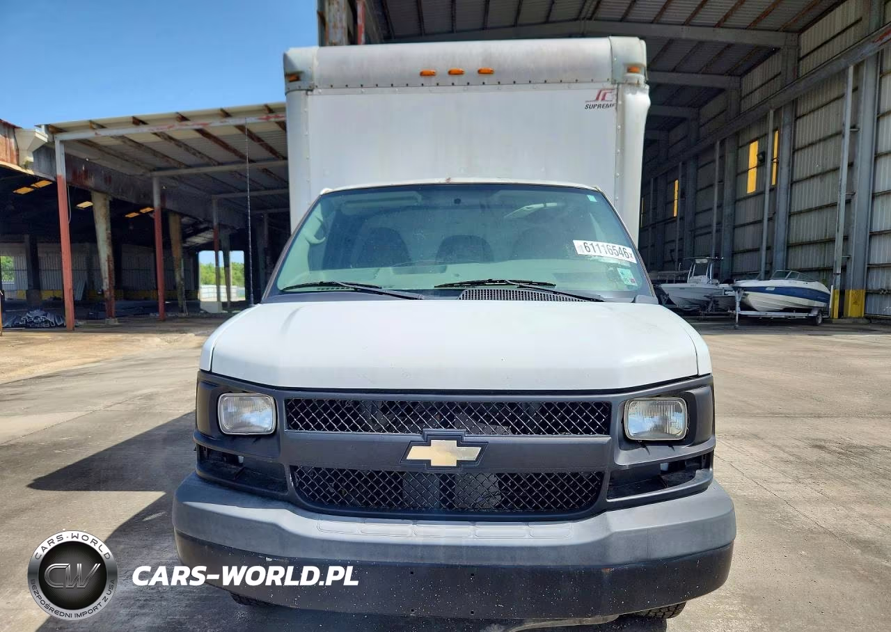 2015 Chevrolet Express Box Truck VIN:1GB3G4CG4F1260319 - 5