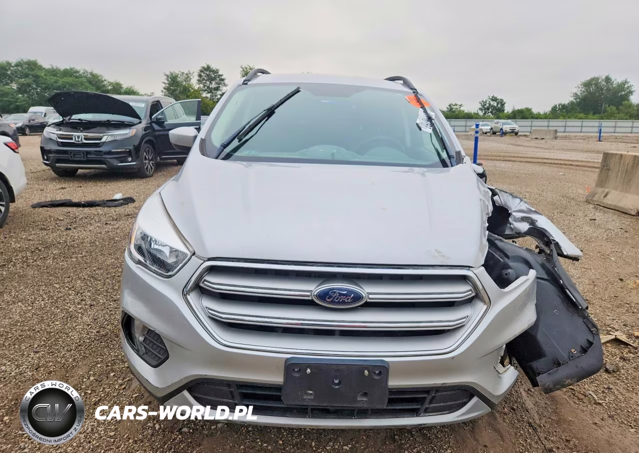 2018 Ford Escape Se VIN:1FMCU0GD2JUD16242 - 5