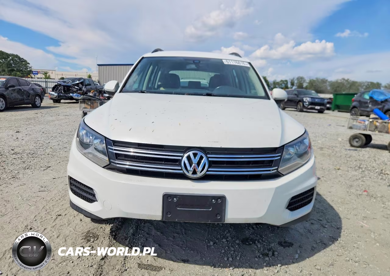 2016 Volkswagen Tiguan S VIN:WVGAV7AX0GW541420 - 5