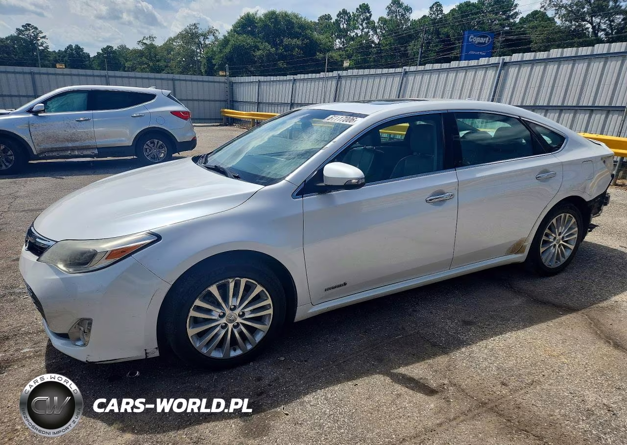 2015 Toyota Avalon Hybrid Limited