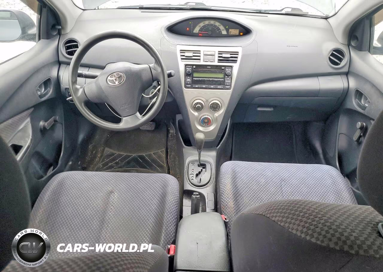 2007 Toyota Yaris Base VIN:JTDBT923671019975 - 8