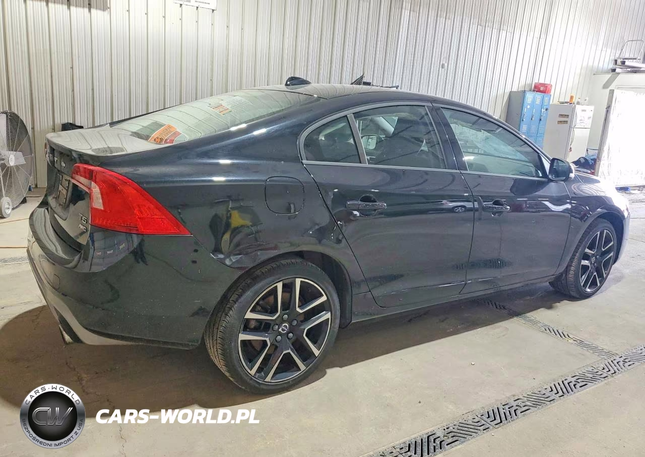 2018 Volvo S60 Dynamic VIN:YV140MTL0J2455932 - 3