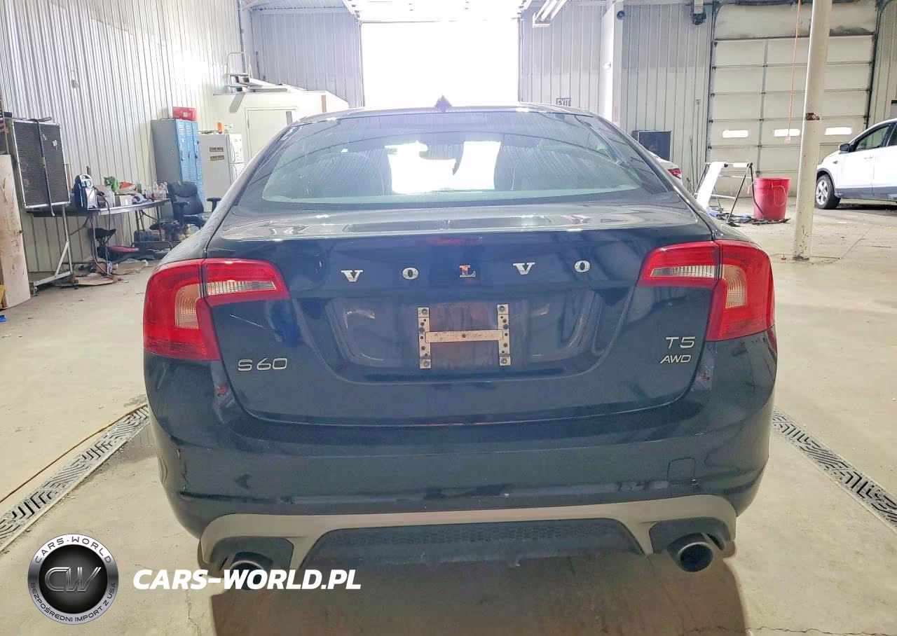 2018 Volvo S60 Dynamic VIN:YV140MTL0J2455932 - 6
