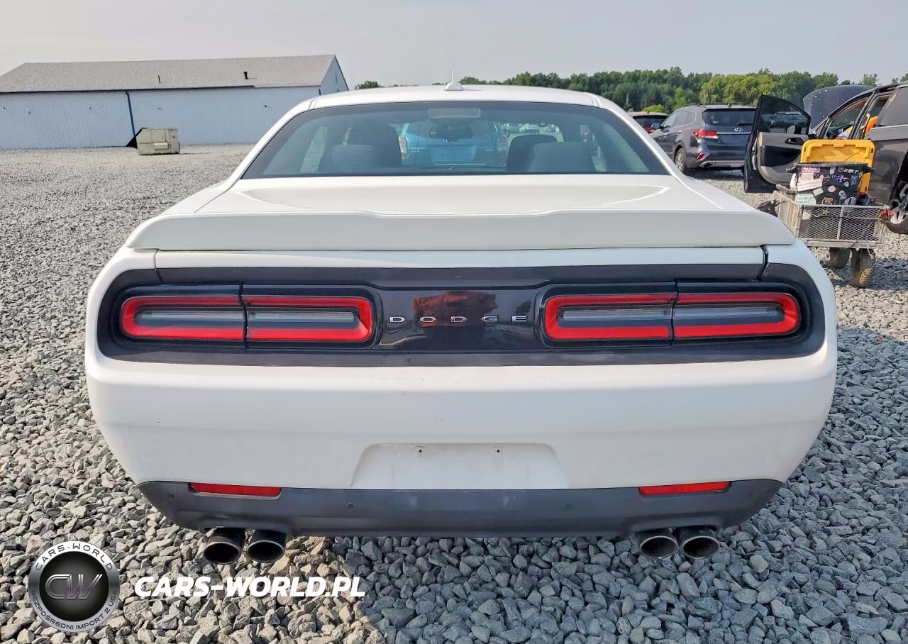 2016 Dodge Challenger Sxt VIN:2C3CDZAG9GH257136 - 6