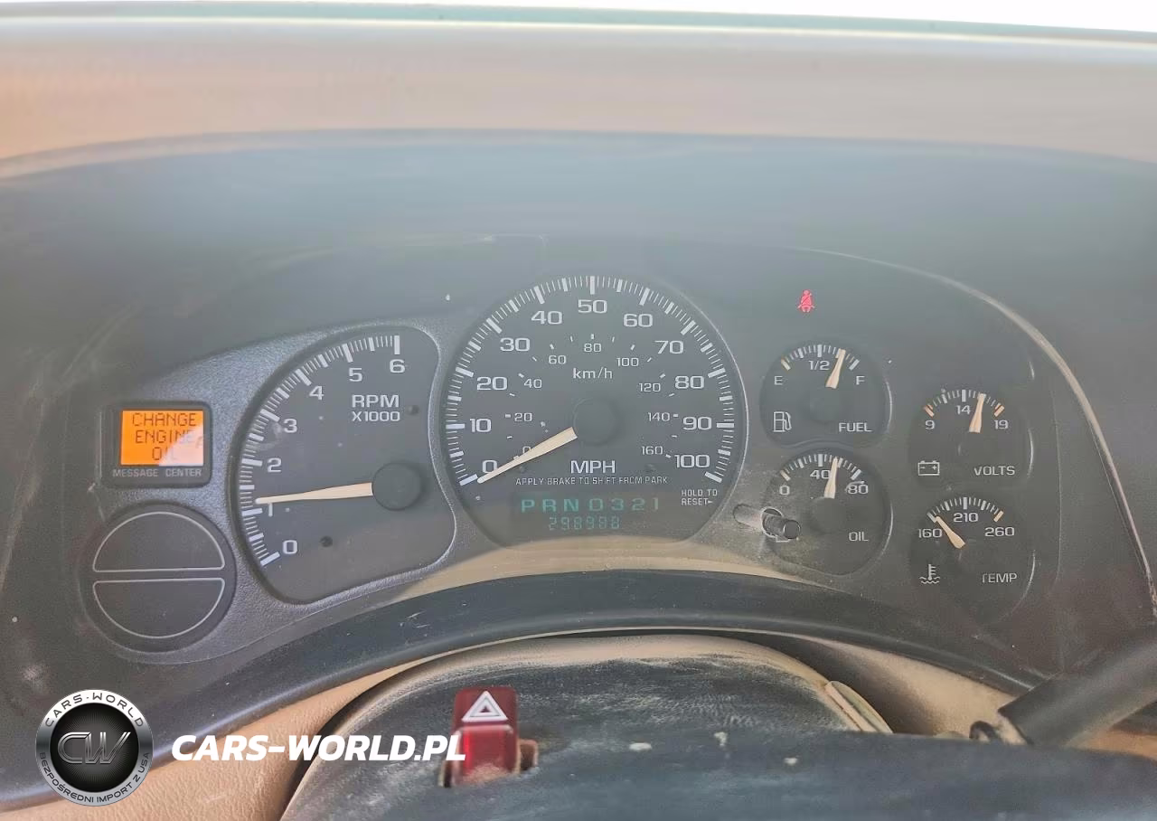 2002 Chevrolet Suburban K1500 VIN:1GNFK16Z02J103178 - 9