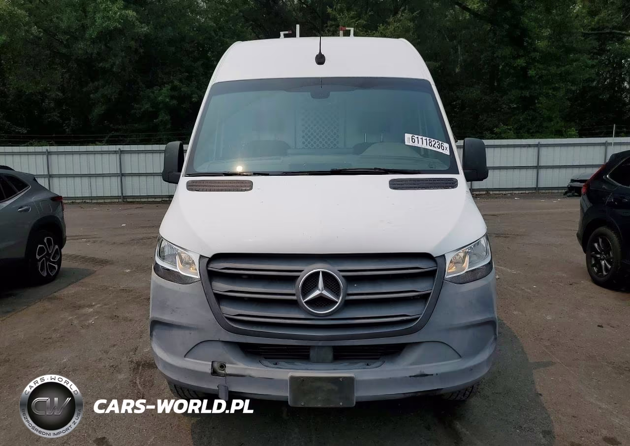 2019 Mercedes-Benz Sprinter 2500-3500 VIN:WD4PF1CD7KT008069 - 5