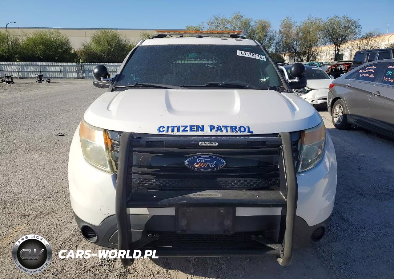 2014 Ford Explorer Police Interceptor VIN:1FM5K8AR3EGA75913 - 5