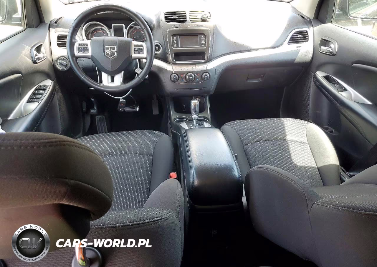 2018 Dodge Journey Se VIN:3C4PDCAB4JT509212 - 8