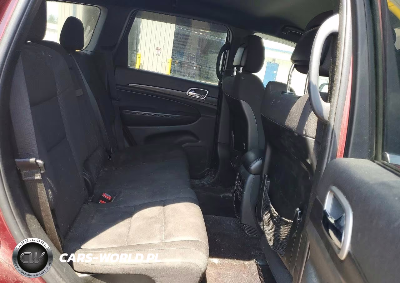 2018 Jeep Grand Cherokee Laredo VIN:1C4RJFAG4JC199668 - 10