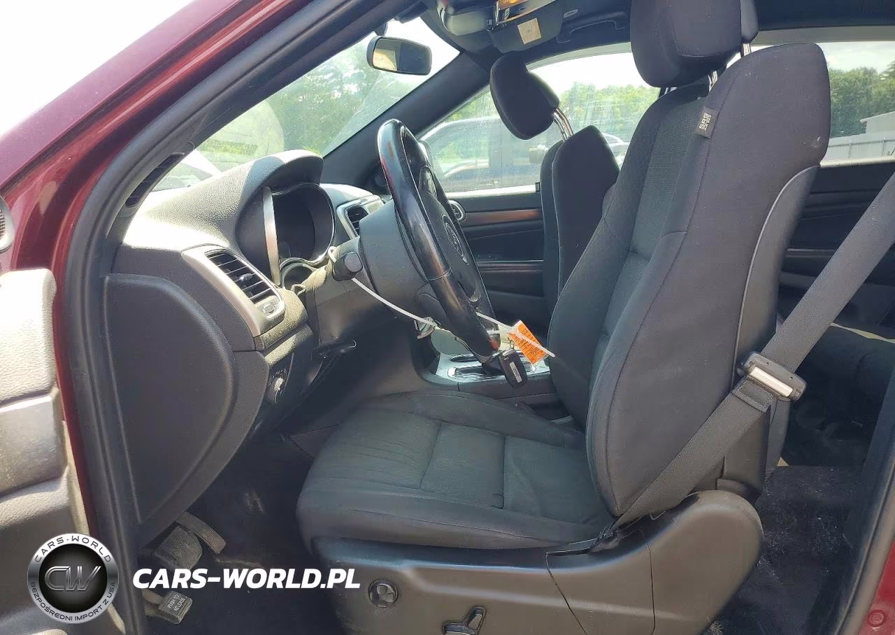 2018 Jeep Grand Cherokee Laredo VIN:1C4RJFAG4JC199668 - 7