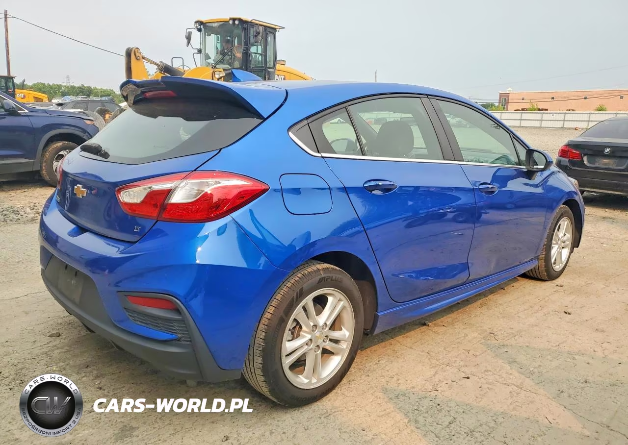 2018 Chevrolet Cruze Lt VIN:3G1BE6SM3JS639652 - 3